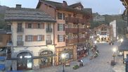 Archiviertes Webcam Bild: Les Arcs - Arc 1950 am 12.08.2026 um 06:55 Uhr