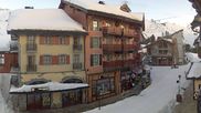 Archived webcam image showing Les Arcs - Village Arc 1950 on 18 Mar 2026 at 08:18