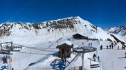Archiviertes Webcam Bild: Grand Bornand: Bergstation Maroly am 26 Feb 2026 um 12:10 Uhr