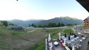 Archived webcam image showing Bisanne 1500 - Base station chairlift Rosières on 12 Jul 2026 at 06:23