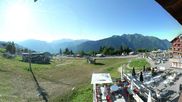 Archived webcam image showing Bisanne 1500 - Base station chairlift Rosières on 12 Jul 2026 at 08:23
