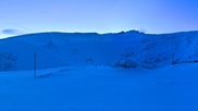Archived webcam image showing Les Deux Alpes (top station chairlift Glacier) on 25 Oct 2026 at 06:00