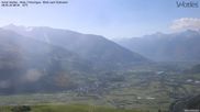 Archiviertes Webcam Bild: Ausblick vom Hotel Watles am 28.05.2026 um 08:36 Uhr