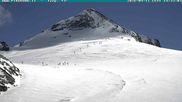 Archived webcam image showing Ski Slopes Stilfser Joch on 11 Apr 2026 at 14:30