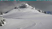 Archived webcam image showing Ski Slopes Stilfser Joch on 11 Apr 2026 at 16:30