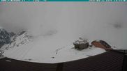 Archiviertes Webcam Bild: Trincerone: Blick auf den Gletscher am Stilfser Joch am 12.04.2026 um 16:57 Uhr