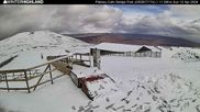Archiviertes Webcam Bild: Skigebiet Glencoe Mountain - Plateau Cafe am 12.04.2026 um 12:33 Uhr
