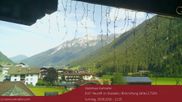 Archiviertes Webcam Bild: Blick auf Neustift und Serles im Stubaital am 30.08.2026 um 14:28 Uhr