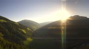 Archiviertes Webcam Bild: Blick auf Sarnthein im Sarntal am 12.07.2026 um 07:48 Uhr