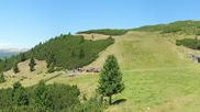 Archiviertes Webcam Bild: Skigebiet Reinswald: Pfnatsch Piste und Restaurant am 12.07.2026 um 14:48 Uhr
