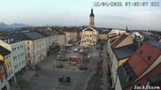 Archiviertes Webcam Bild: Stadtplatz in Traunstein am 12.04.2026 um 07:49 Uhr