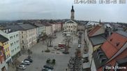 Archiviertes Webcam Bild: Stadtplatz in Traunstein am 12.04.2026 um 18:49 Uhr
