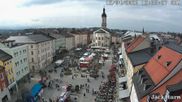 Archiviertes Webcam Bild: Stadtplatz in Traunstein am 12.04.2026 um 12:49 Uhr