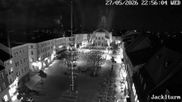 Archiviertes Webcam Bild: Stadtplatz in Traunstein am 28.05.2026 um 00:34 Uhr