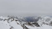 Archiviertes Webcam Bild: Pitztaler Gletscher: Bergstation Wildspitzbahn mit Café am 12.04.2026 um 14:54 Uhr