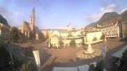 Archived webcam image showing Bozen - View Waltherplatz on 2 Aug 2026 at 08:28