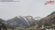 Archiviertes Webcam Bild: Innervillgraten - Blick Richtung Dorf am 12.04.2026 um 12:44 Uhr
