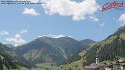 Archiviertes Webcam Bild: Innervillgraten - Blick Richtung Dorf am 12.07.2026 um 14:30 Uhr