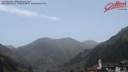 Archiviertes Webcam Bild: Innervillgraten - Blick Richtung Dorf am 28.08.2026 um 08:05 Uhr