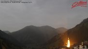 Archiviertes Webcam Bild: Innervillgraten - Blick Richtung Dorf am 28.08.2026 um 02:05 Uhr