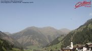 Archiviertes Webcam Bild: Innervillgraten - Blick Richtung Dorf am 28.08.2026 um 10:05 Uhr