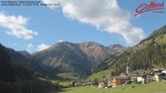 Archiviertes Webcam Bild: Innervillgraten - Blick Richtung Dorf am 12.10.2026 um 14:30 Uhr