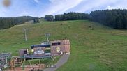 Archiviertes Webcam Bild: Grebenzen: Blick auf Sessellift und Piste am 26.08.2026 um 18:10 Uhr