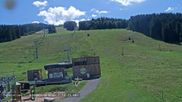 Archiviertes Webcam Bild: Grebenzen: Blick auf Sessellift und Piste am 26.08.2026 um 12:10 Uhr