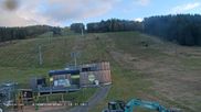 Archiviertes Webcam Bild: Grebenzen: Blick auf Sessellift und Piste am 29.10.2026 um 16:51 Uhr