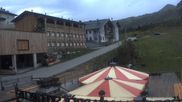 Archived webcam image showing Lürzer Alm - Obertauern Ski Resort on 10 Aug 2026 at 07:01