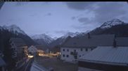 Archiviertes Webcam Bild: Scuol: Bos-cha - Blick Westen am 12.04.2026 um 20:54 Uhr