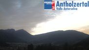 Archiviertes Webcam Bild: Rasen Dorf mit Blick Richtung Kronplatz am 10.10.2026 um 18:05 Uhr