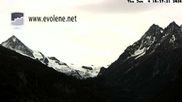 Archived webcam image showing Dent Blanche on 4 Jun 2026 at 10:49