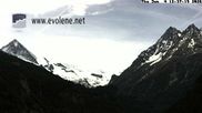 Archived webcam image showing Dent Blanche on 4 Jun 2026 at 12:49