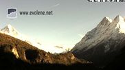 Archived webcam image showing Dent Blanche on 22 Oct 2026 at 16:33