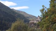 Archiviertes Webcam Bild: Blick auf Schloss Taufers am 15.10.2026 um 14:28 Uhr