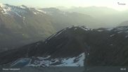 Archiviertes Webcam Bild: Davos: Jakobshorn (Blick Brämabüel) am 26.05.2026 um 06:11 Uhr