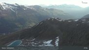 Archiviertes Webcam Bild: Davos: Jakobshorn (Blick Brämabüel) am 28.05.2026 um 07:00 Uhr