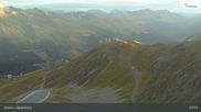 Archiviertes Webcam Bild: Davos: Jakobshorn (Blick Brämabüel) am 26.08.2026 um 07:51 Uhr