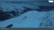 Archived webcam image showing Jakobshorn - Brämabüel on 25 Oct 2026 at 06:03
