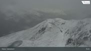 Archived webcam image showing Jakobshorn - Brämabüel on 25 Oct 2026 at 16:03