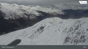 Archived webcam image showing Jakobshorn - Brämabüel on 25 Oct 2026 at 10:03
