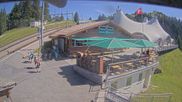 Archived webcam image showing Rigi Ski Resort - Bahnhöfli restaurant on 12 Jul 2026 at 10:15
