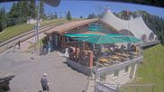 Archived webcam image showing Rigi Ski Resort - Bahnhöfli restaurant on 12 Jul 2026 at 12:15