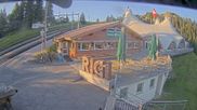 Archived webcam image showing Rigi Ski Resort - Bahnhöfli restaurant on 12 Jul 2026 at 20:00