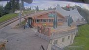 Archived webcam image showing Rigi Ski Resort - Bahnhöfli restaurant on 2 Sep 2026 at 08:34