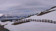 Archiviertes Webcam Bild: Panorama Lake Louise am 27.05.2026 um 18:46 Uhr