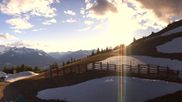 Archiviertes Webcam Bild: Panorama Lake Louise am 19.06.2026 um 04:17 Uhr