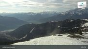 Archived webcam image showing Top Station zellamseeXpress on 19 Apr 2026 at 09:30