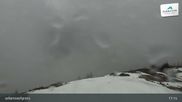 Archived webcam image showing Top Station zellamseeXpress on 19 Apr 2026 at 17:30